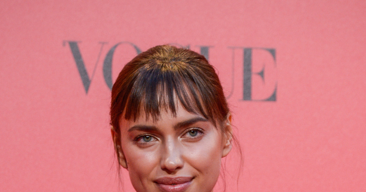 Irina Shayk na imprezie Vogue'a /Carlos Alvarez /Getty Images