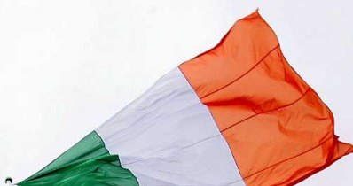 Irlandię czekają co najmniej cztery lata głębokich cięć budżetowych i podwyżek podatków /AFP