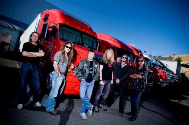 Iron Maiden szykują album "The Final Frontier" /EMI Music Poland