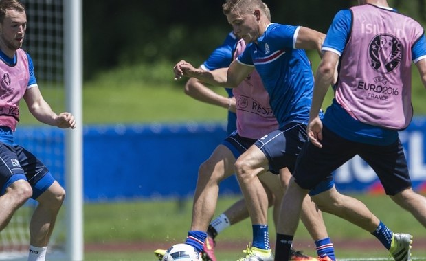 Islandia czarnym koniem Euro 2016? "Wiara czyni jednak cuda"