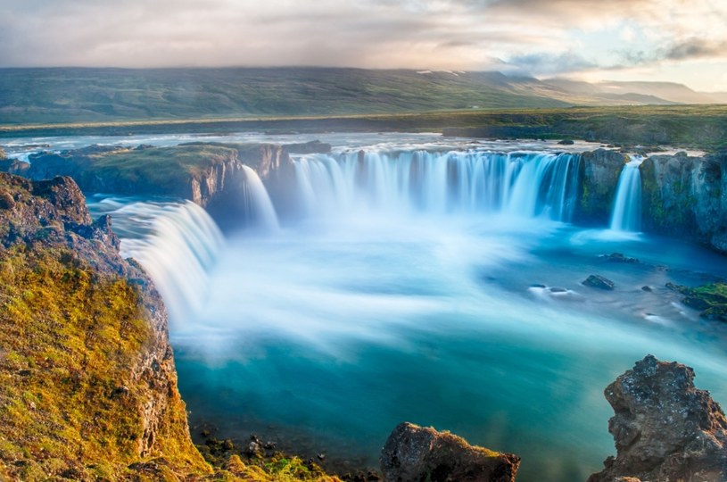 Islandia kusi podróżników zapierającymi dech w piersiach krajobrazami /123RF/PICSEL