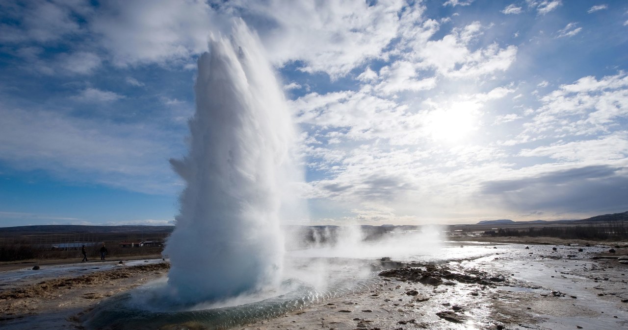 Islandia szykuje nowe opłaty dla turystów. Chce chronić lodowce i gejzery /123RF/PICSEL