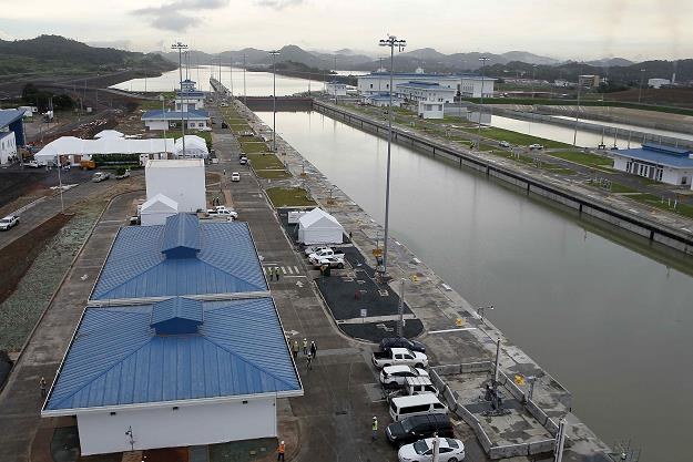 Istniejący od 1914 roku 77-km Kanał Panamski dostał nowe życie /EPA