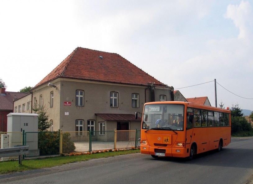 ITD będzie kontrolowała autobusy szkolne /Michał Hetmanek /Reporter