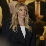 Ivanka Trump zachwyciła w złotej mini. Nogi do samego nieba