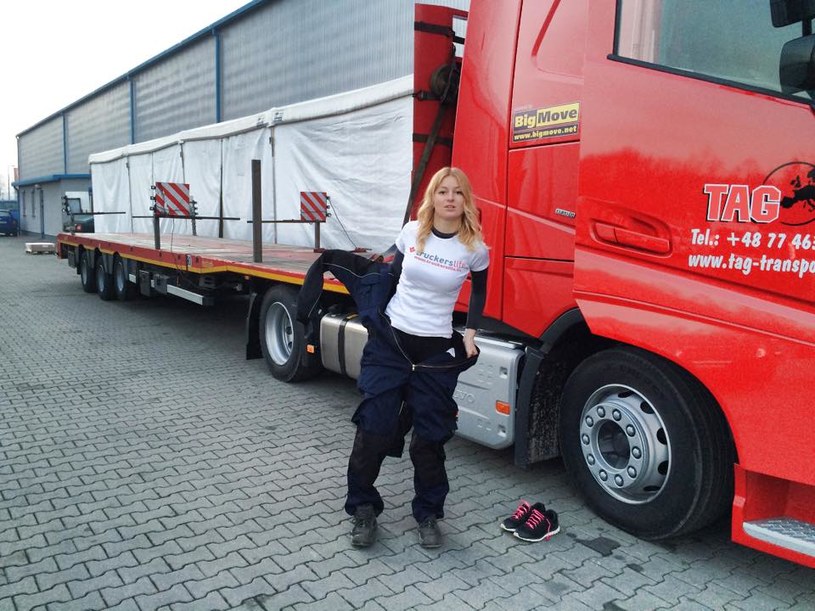 Iwona Blecharczyk jest jedną z niewielu kobiet-kierowców tirów /FB Iwona Blecharczyk / Mat. prasowe /RMF FM