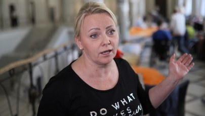 Iwona Hartwich: Protest trwa dalej. Oddajcie godność chorym osobom