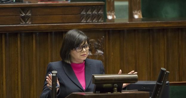 Izabela Leszczyna z resortu finansów w Sejmie. Fot. ANNA ABAKO /Agencja SE/East News