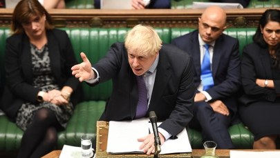 Izba Gmin przeciw brexitowemu ekspresowi. Boris Johnson spuszcza z tonu