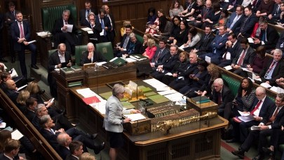 Izba Gmin za serią orientacyjnych głosowań ws. brexitu