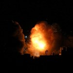 Izrael bierze odwet za atak rakietowy na Tel Awiw
