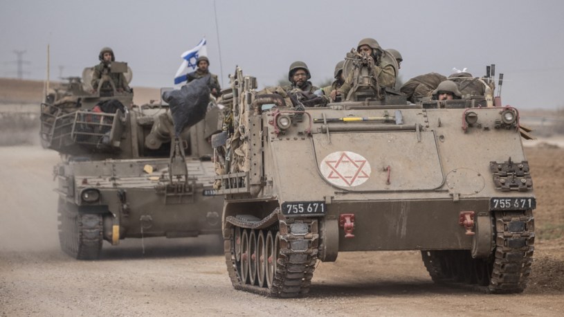 Izrael gromadzi wojska na granicy ze Strefą Gazy. Czy to początek ataku? /MOSTAFA ALKHAROUF / ANADOLU AGENCY / Anadolu Agency via AFP /AFP