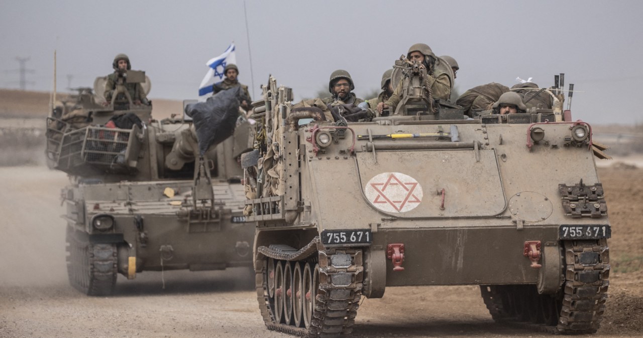 Izrael gromadzi wojska na granicy ze Strefą Gazy. Czy to początek ataku? /MOSTAFA ALKHAROUF / ANADOLU AGENCY / Anadolu Agency via AFP /AFP