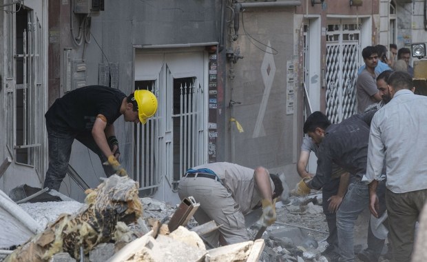 ​Izrael grozi: Jeśli Iran nie zakończy ataków, "Teheran stanie w ogniu"