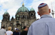 Izraelski minister: Mieszane małżeństwa Żydów to