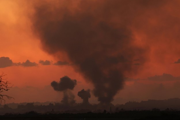 Izraelskie ataki na Strefę Gazy /ATEF SAFADI  /PAP/EPA
