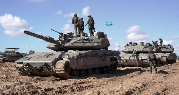 Izraelskie czołgi w Rafah /-/AFP /East News