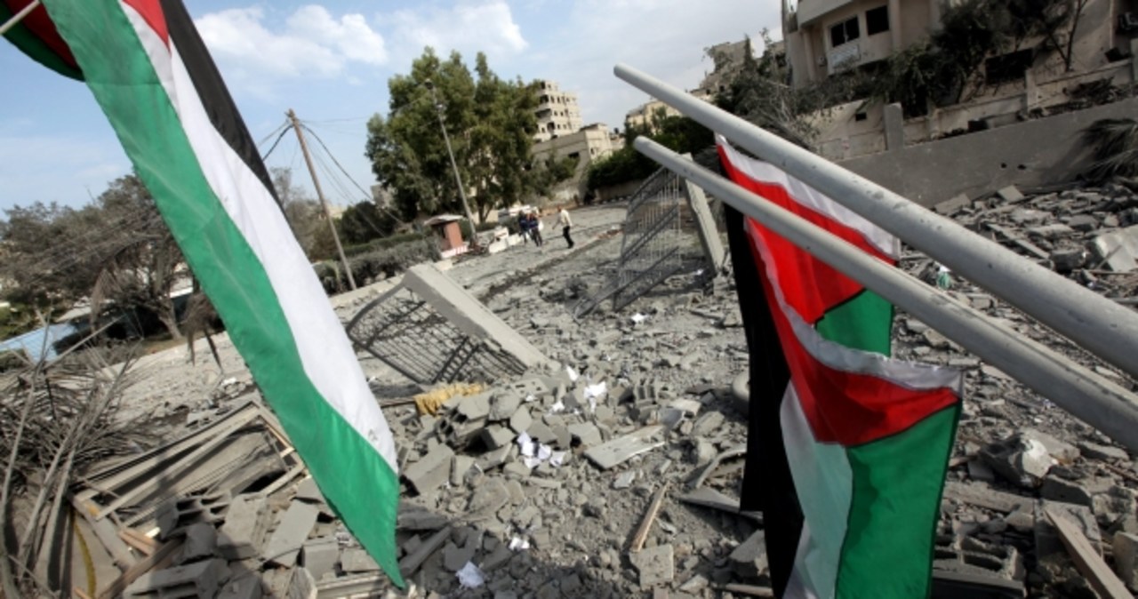 Izraelskie lotnictwo zbombardowało kwaterę główną rządzącego w Strefie Gazy Hamasu