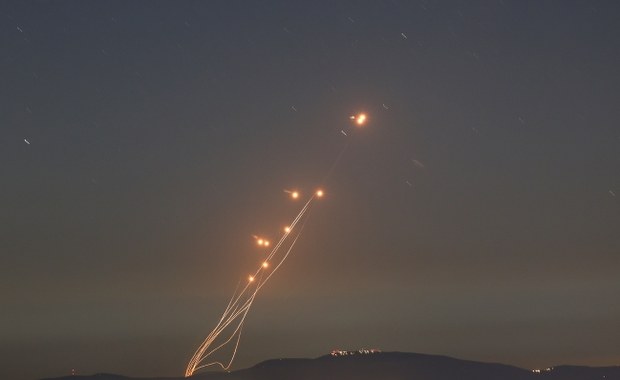 Izraelskie wojsko: Ponownie atakujemy obiekty Hezbollahu w Bejrucie