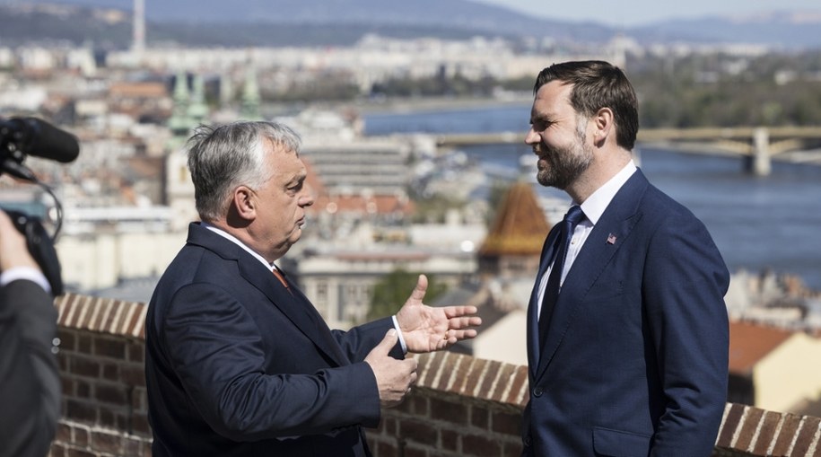 J.D. Vance spotkał się z Viktorem Orbanem /AKOS KAISER HANDOUT /PAP/EPA
