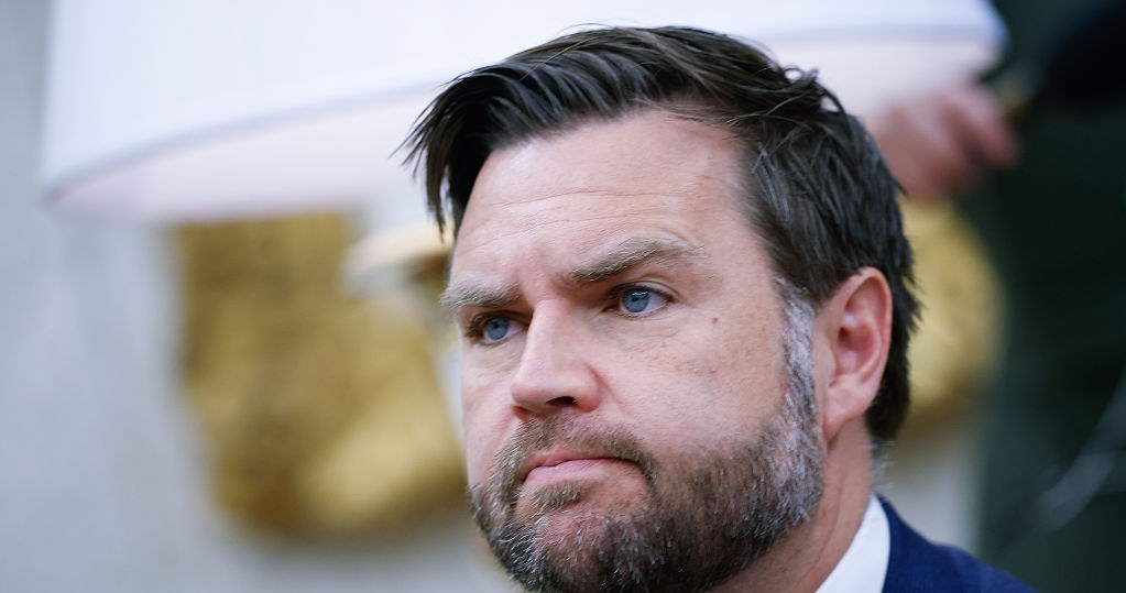 J.D. Vance świętował urodziny na rzece. Podniesiono dla niego poziom wody /Kevin Dietsch / Staff /Getty Images