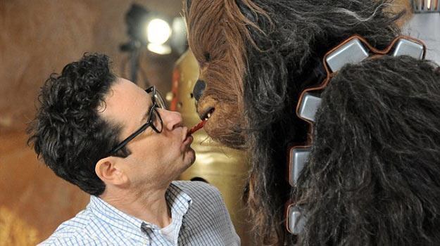 J.J. Abrams i Chewbacca w programie "Jimmy Kimmel Live" /