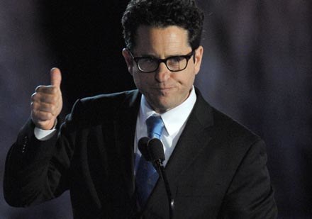 J.J.Abrams pokazuje na jakim poziomie będzie jego nowa produkcja - fot. Kevin Winter /Getty Images/Flash Press Media