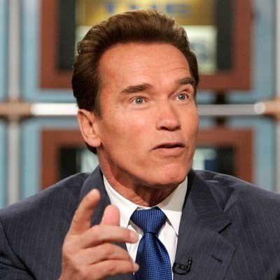 "Ja wam jeszczę pokażę!" - zdaje się mówić Schwarzenegger /AFP