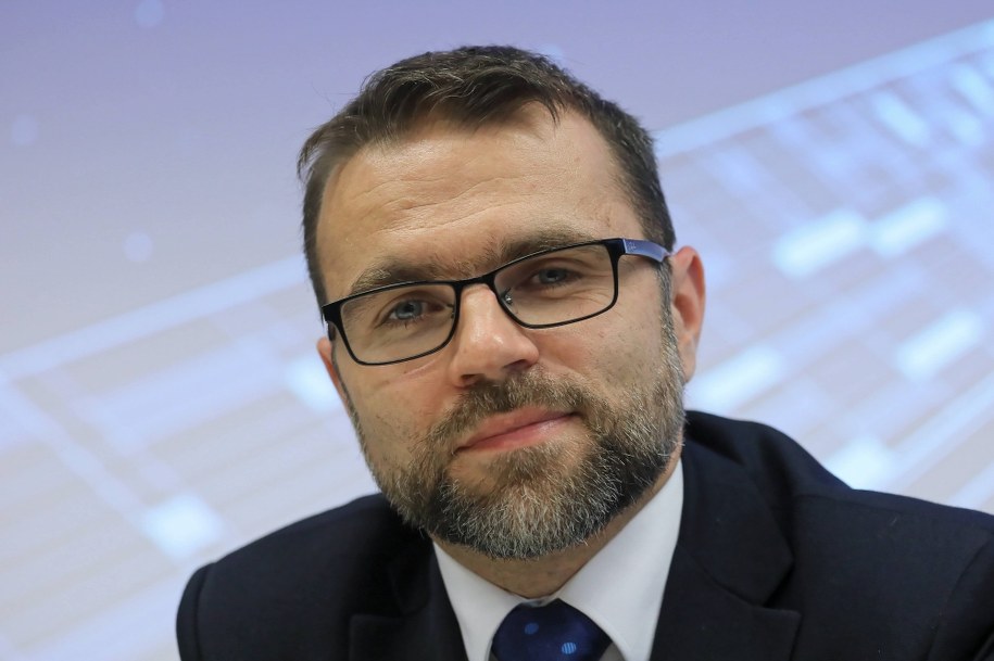 Jacek Bartosiak /Paweł Supernak  /PAP