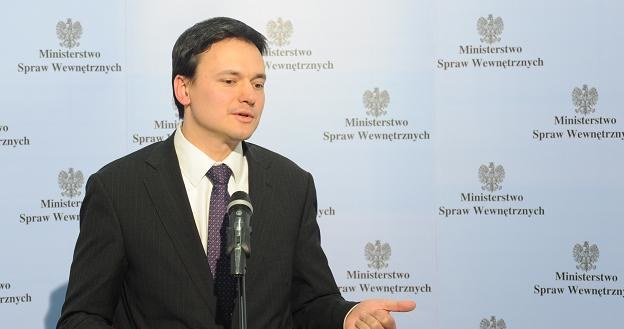 Jacek Cichocki, minister spraw wenwętrznych /PAP