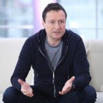 Jacek Kawalec Jacek Kawalec: Ciąży nad nim fatum! Los okrutnie z niego drwił