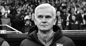 Jacek Magiera nie żyje: Minuta ciszy przed meczami