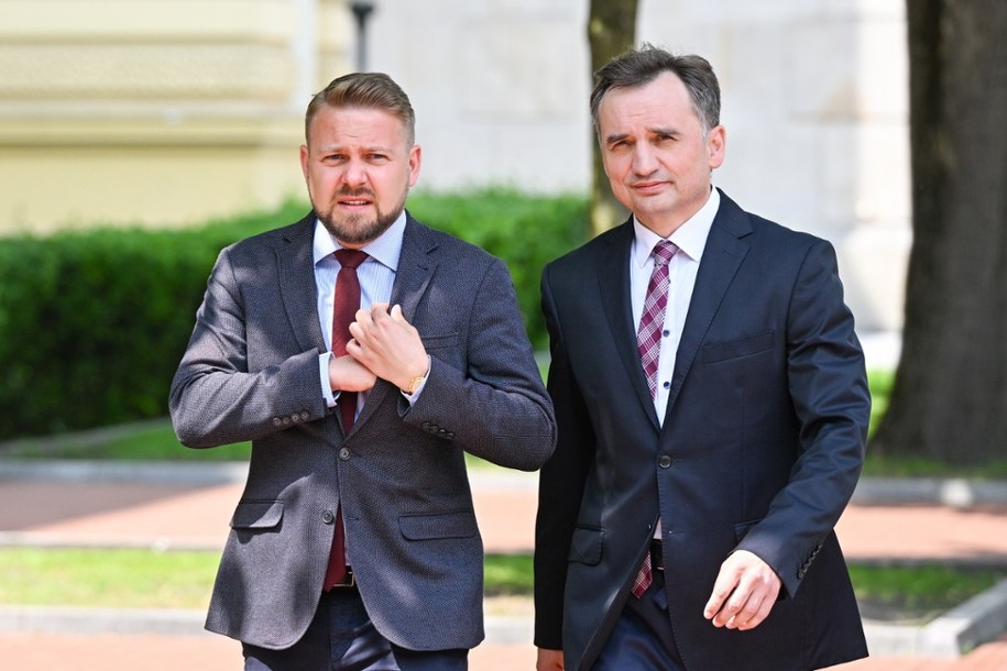 Jacek Ozdoba i Zbigniew Ziobro / 	Radek Pietruszka   /PAP