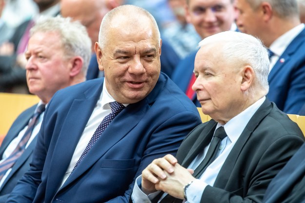 Jacek Sasin i Jarosław Kaczyński /Tytus Żmijewski /PAP