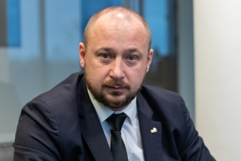 Jacek Siewiera przekazał, że dziś dojdzie do zmian kadrowych na najważniejszych stanowiskach w polskiej armii /Jakub Rutka /RMF FM