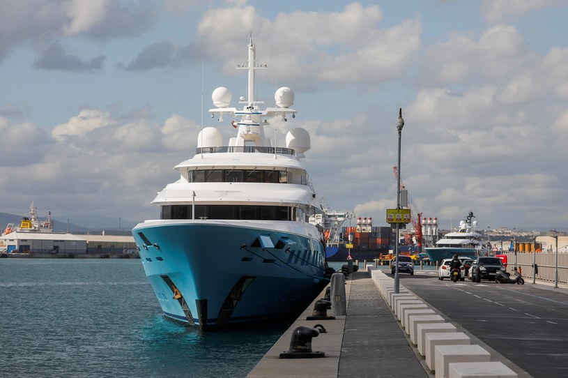 Jacht "Axioma" został zatrzymany w porcie w Gibraltarze /JON NAZCA / Reuters / Forum /Agencja FORUM