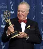 Jack Lemmon z nagrodą Emmy, 2000 rok /EPA