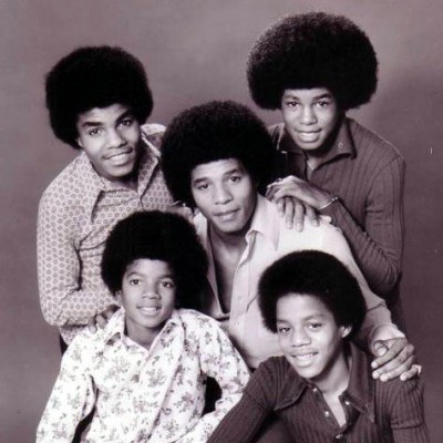 Jacksons 5 (Michael Jackson na dole po lewej) /