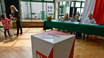 #JadęNaWybory. Aplikacja, która wskaże Ci adresy lokali wyborczych