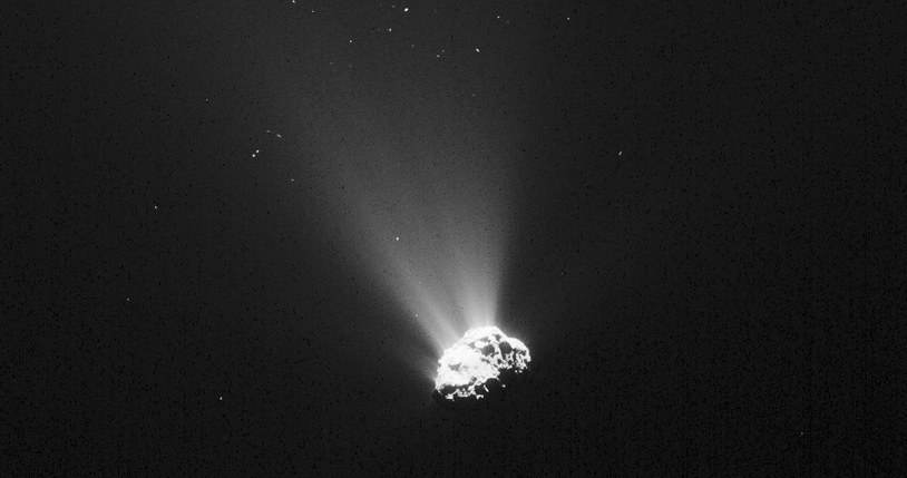 Jądro komety 67P, sfotografowane przez sondę Rosetta 5 września 2015 roku /materiały prasowe