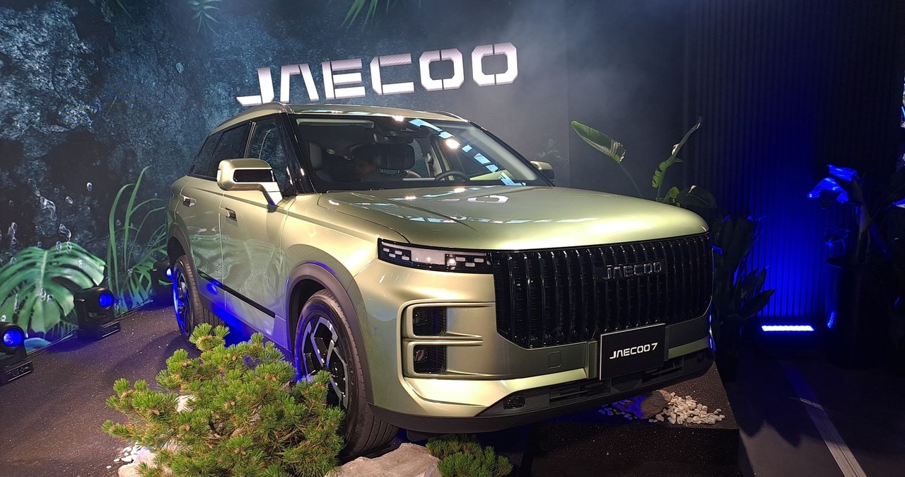 Jaecco 7 ma być samochodem oferującym właściwości terenowe. Znajdziemy tu inteligentny napęd na cztery koła. /Maciej Olesiuk /INTERIA.PL