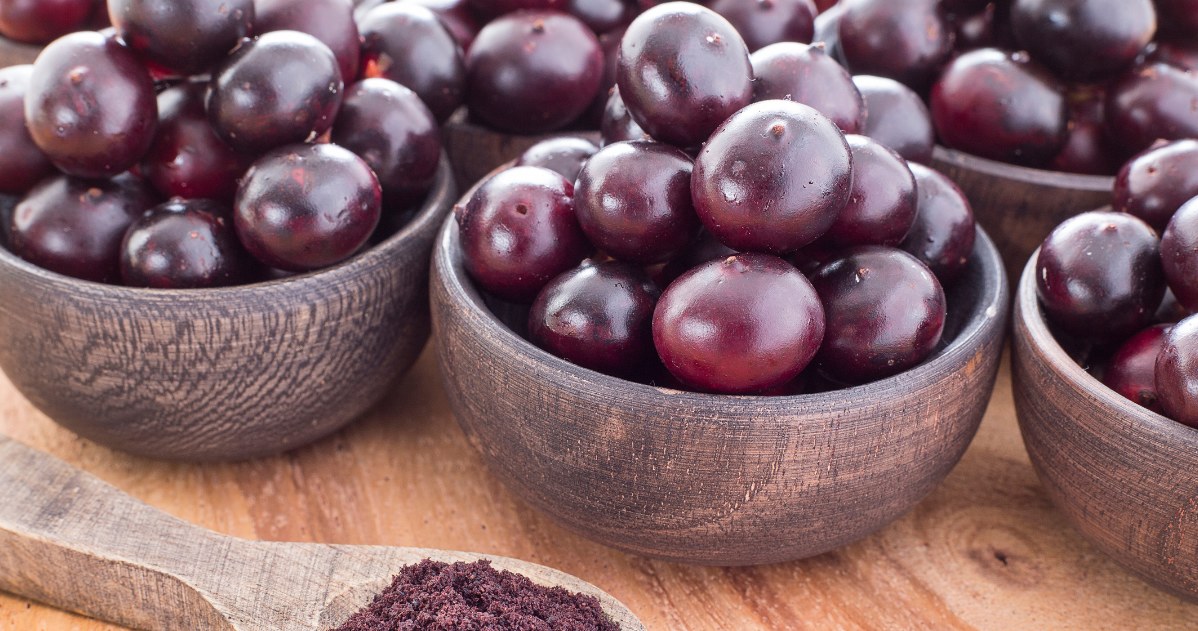 Jagody Acai uznawane są za superfood. Jakie posiadają właściwości? /123RF/PICSEL