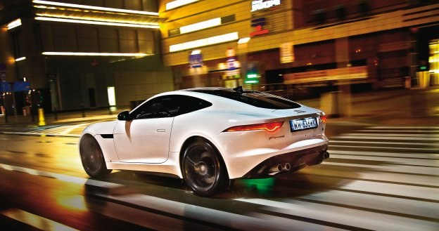 Jaguar F-Type Coupe R - test /Motor