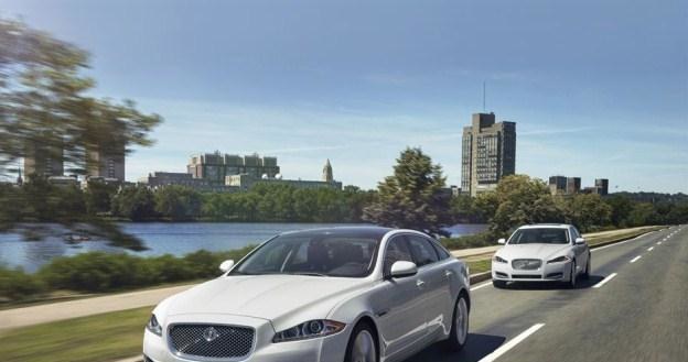 Jaguary XF i XJ AWD /Informacja prasowa