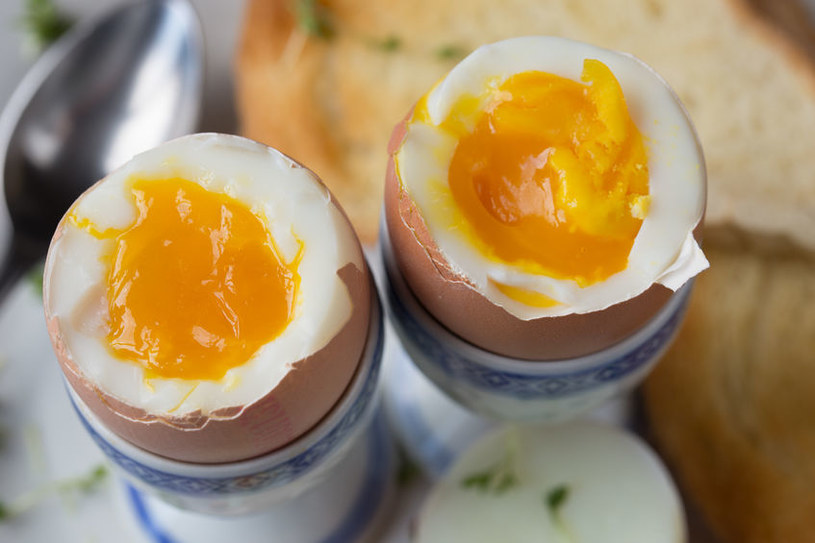 Jajka to bogate źródło chromu /123RF/PICSEL