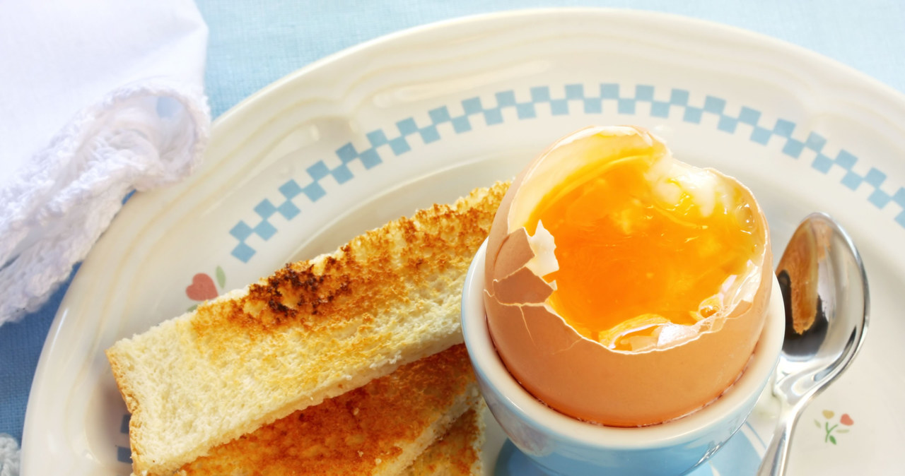 Jajka to jeden z najzdrowszych, naturalnych produktów spożywczych /123RF/PICSEL