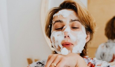 Jajko napina skórę twarzy jak lifting. Efekt w 3 minuty i koszt niemal zerowy