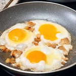 Jajko sadzone bez grama tłuszczu? Jest na to prosty sposób