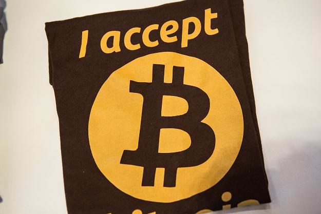 Jak bankierzy powinni traktować zjawisko Bitcoina? /AFP