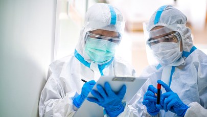 Jak brytyjski rząd napędził pandemię 